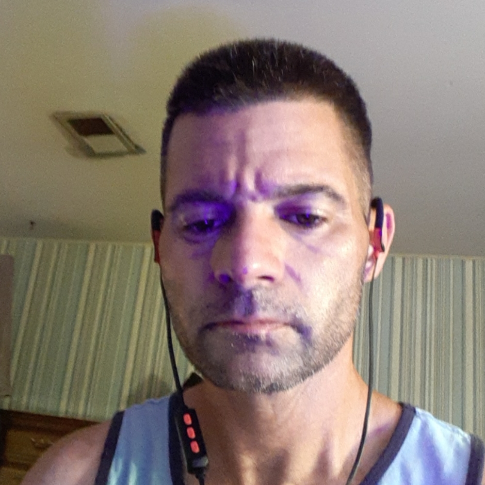 Wireless earbuds